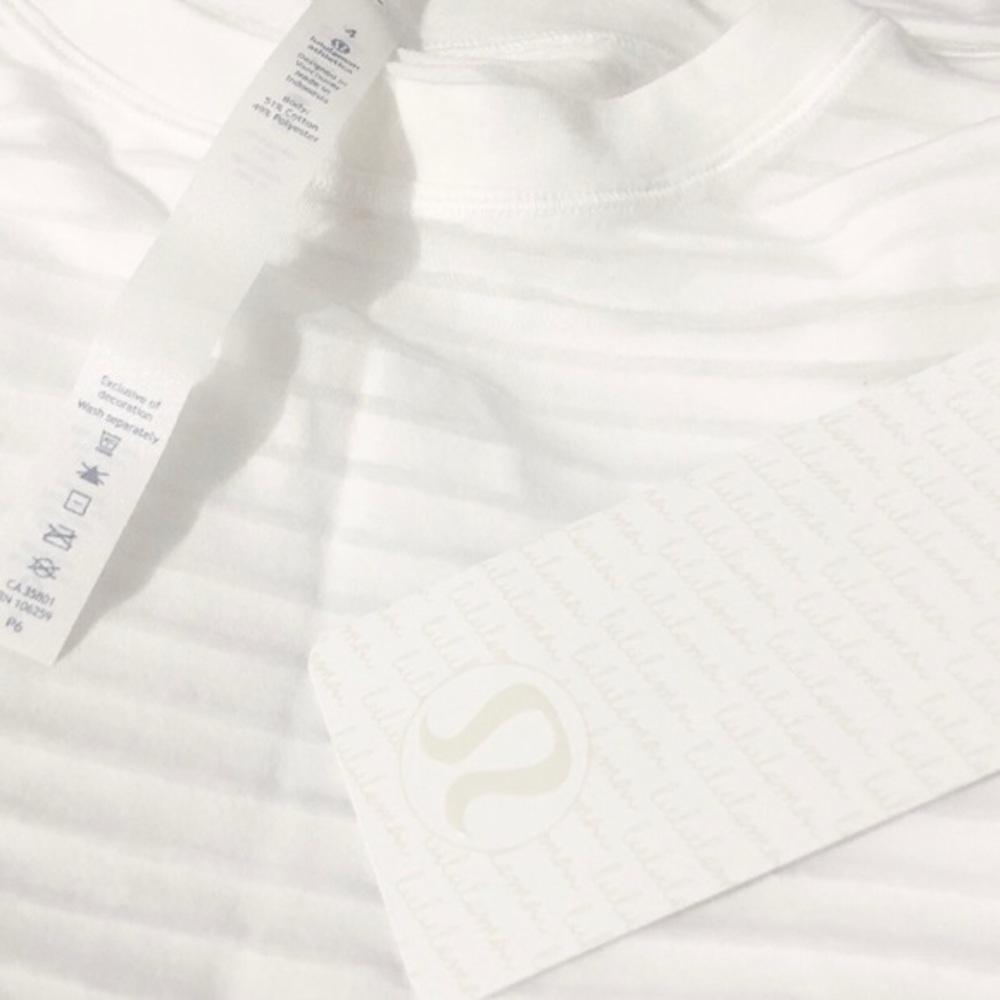 New with Tags Lululemon Shirt